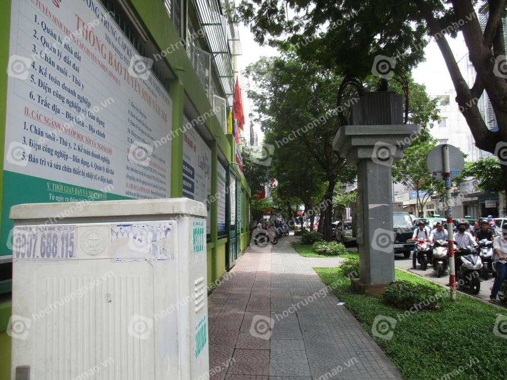 Trường trung cấp Kỹ thuật Nông nghiệp Tp.Hồ Chí Minh