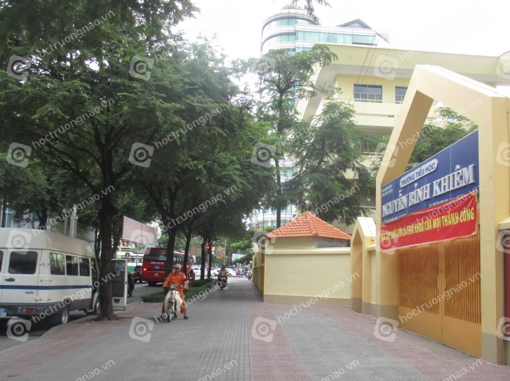 Trung tâm Số học trí tuệ U C MAS SAIGON - Trường TH Nguyễn Bỉnh Khiêm